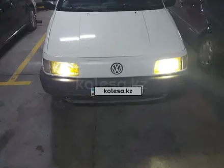 Volkswagen Passat 1990 года за 1 250 000 тг. в Алматы – фото 2