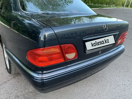 Mercedes-Benz E 200 1997 года за 2 800 000 тг. в Темиртау – фото 9