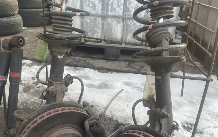 Диск тормозной амортизатор передние задние за 25 000 тг. в Алматы