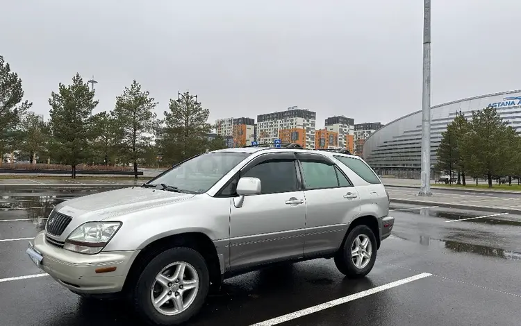 Lexus RX 300 2000 годаүшін3 200 000 тг. в Астана