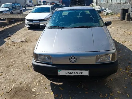 Volkswagen Passat 1991 года за 1 050 000 тг. в Бауыржана Момышулы