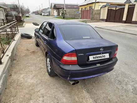 Opel Vectra 1997 года за 950 000 тг. в Шымкент – фото 5