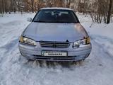 Toyota Camry 1997 годаүшін2 300 000 тг. в Усть-Каменогорск – фото 2