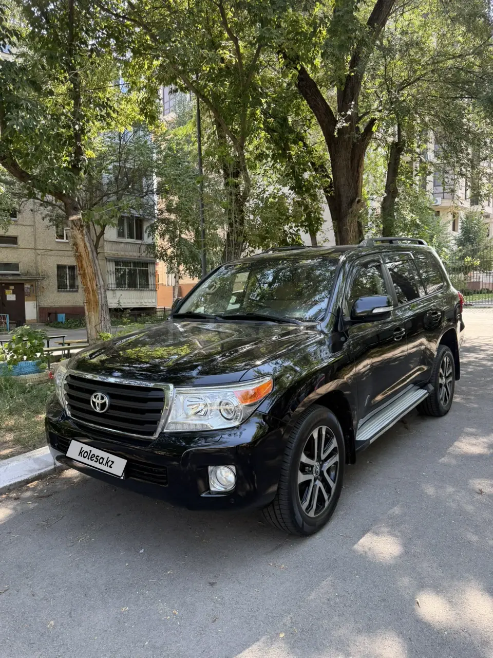 Toyota Land Cruiser, 2014