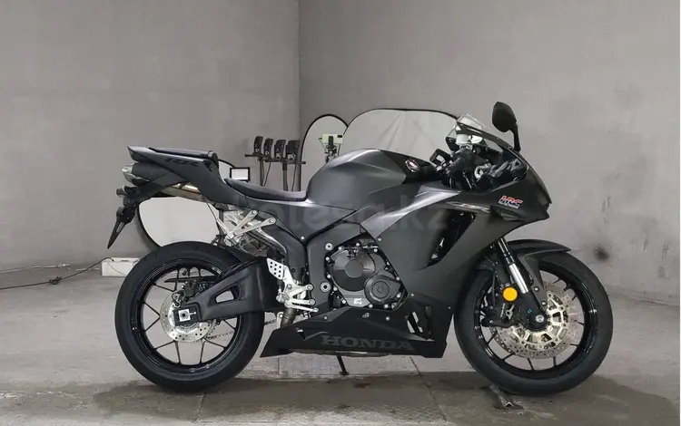 Honda  CBR600RR 2024 года за 6 990 000 тг. в Шымкент