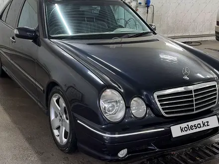 Mercedes-Benz E 320 2001 года за 4 200 000 тг. в Шымкент – фото 3