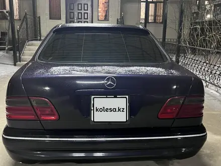 Mercedes-Benz E 320 2001 года за 4 200 000 тг. в Шымкент – фото 4