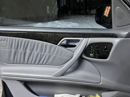Mercedes-Benz E 320 2001 года за 4 200 000 тг. в Шымкент – фото 5