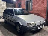 Volkswagen Passat 1992 годаүшін1 500 000 тг. в Тараз