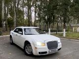 Chrysler 300C 2004 года за 3 500 000 тг. в Алматы