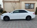 Toyota Camry 2011 года за 7 700 000 тг. в Актау – фото 2