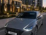 Hyundai Sonata 2020 года за 10 500 000 тг. в Усть-Каменогорск