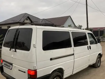 Volkswagen Caravelle 1993 года за 2 900 000 тг. в Алматы – фото 2