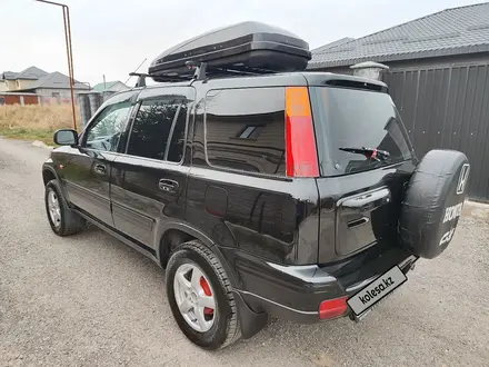 Honda CR-V 1999 года за 4 000 000 тг. в Алматы – фото 21