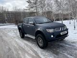 Mitsubishi L200 2008 года за 5 800 000 тг. в Астана – фото 2