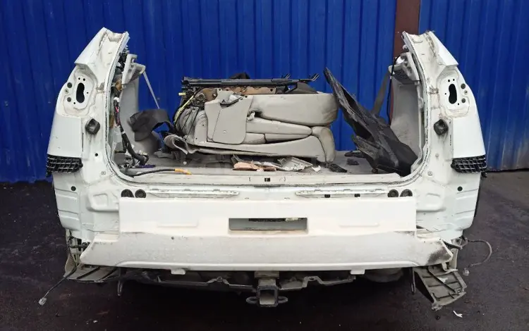 Задняя часть кузова, крыло заднее на Lexus RX350 за 1 000 000 тг. в Алматы
