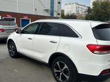 Kia Sorento 2015 года за 9 999 999 тг. в Костанай – фото 4