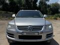 Volkswagen Touareg 2007 года за 6 300 000 тг. в Алматы