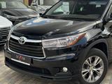 Toyota Highlander 2014 года за 14 500 000 тг. в Актобе – фото 2