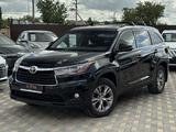 Toyota Highlander 2014 года за 14 500 000 тг. в Актобе