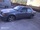 Mercedes-Benz C 180 1998 года за 1 800 000 тг. в Караганда