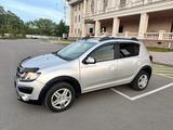 Renault Sandero Stepway 2015 годаүшін3 640 000 тг. в Астана – фото 2