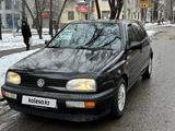 Volkswagen Golf 1994 годаүшін3 000 000 тг. в Алматы