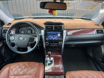 Toyota Camry 2012 года за 7 800 000 тг. в Актобе – фото 10