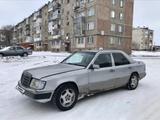 Mercedes-Benz E 230 1989 года за 900 000 тг. в Аксу-Аюлы – фото 3