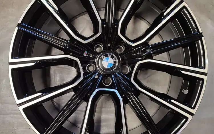 BMW X5 G05 на 20 новые диски за 400 000 тг. в Астана