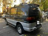 Mitsubishi Delica 1994 годаүшін3 990 000 тг. в Алматы – фото 4