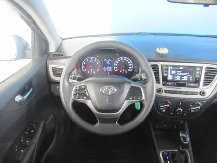 Hyundai Accent 2022 года за 6 617 325 тг. в Шымкент – фото 14