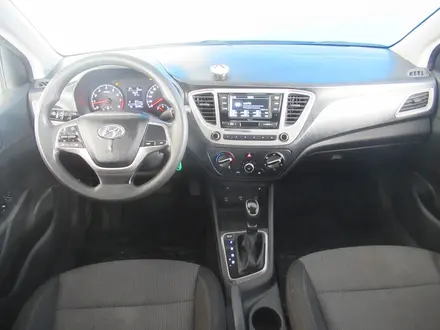 Hyundai Accent 2022 года за 6 617 325 тг. в Шымкент – фото 9