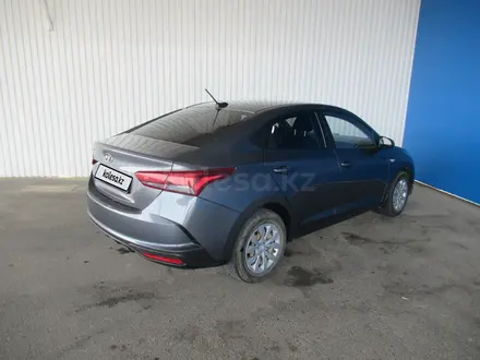 Hyundai Accent 2022 года за 6 617 325 тг. в Шымкент – фото 6