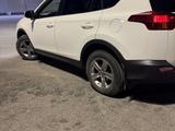Toyota RAV4 2014 годаүшін9 200 000 тг. в Актобе – фото 2