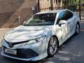 Toyota Camry 2019 годаүшін13 600 000 тг. в Астана – фото 2