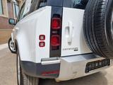 Land Rover Defender 2022 года за 47 000 000 тг. в Алматы – фото 5