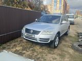 Volkswagen Touareg 2003 года за 4 500 000 тг. в Кокшетау – фото 5