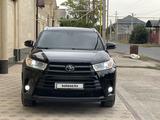 Toyota Highlander 2019 года за 17 150 000 тг. в Шымкент – фото 2