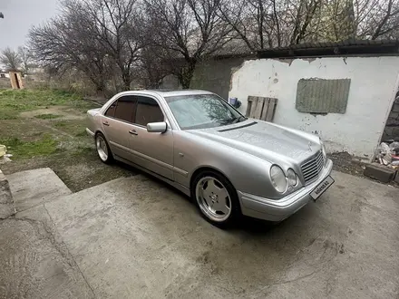 Mercedes-Benz E 55 AMG 1998 года за 5 000 000 тг. в Алматы – фото 6