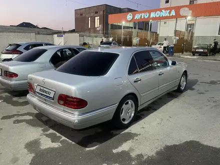 Mercedes-Benz E 230 1996 года за 2 450 000 тг. в Шымкент – фото 7