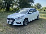 Hyundai Accent 2019 годаүшін6 500 000 тг. в Семей – фото 2