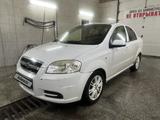 Chevrolet Aveo 2011 года за 2 000 000 тг. в Петропавловск – фото 3