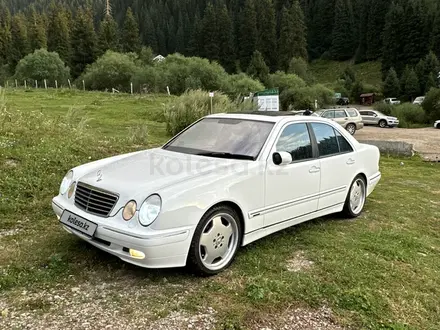 Mercedes-Benz E 320 2001 года за 7 200 000 тг. в Талдыкорган – фото 11