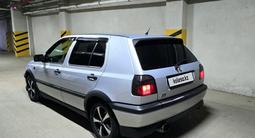 Volkswagen Golf 1997 года за 2 850 000 тг. в Алматы – фото 5