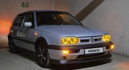 Volkswagen Golf 1997 года за 2 850 000 тг. в Алматы – фото 2