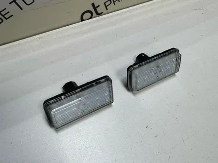 Лэд лампа номерного знака LC100/200 LX470/570 Prado120/GX 2003-09 за 6 000 тг. в Астана – фото 2