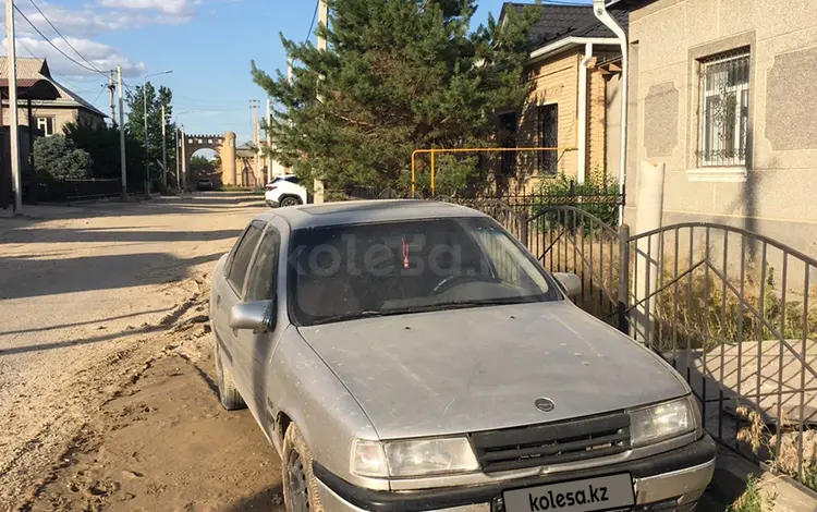 Opel Vectra 1991 годаүшін1 000 000 тг. в Туркестан