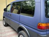 Mitsubishi Delica 1996 годаfor2 450 000 тг. в Алматы – фото 4