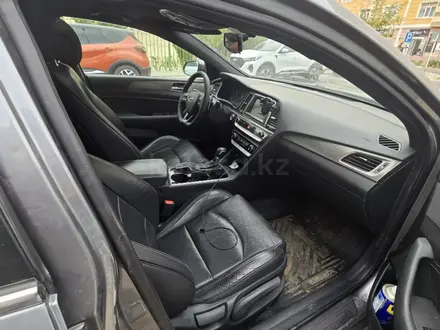 Hyundai Sonata 2018 года за 9 500 000 тг. в Актау – фото 13